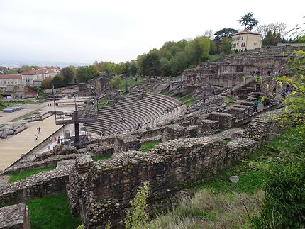 Superbe théâtre romain à Lyon