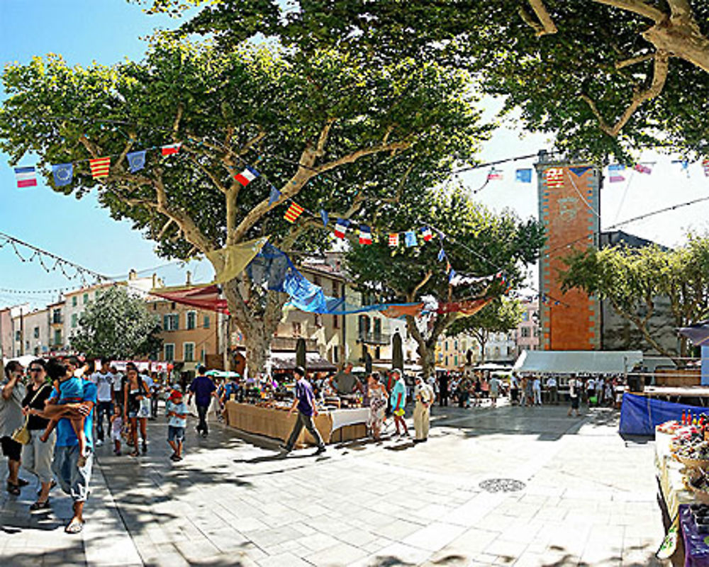 Panoramique de 110°-Place de l'église