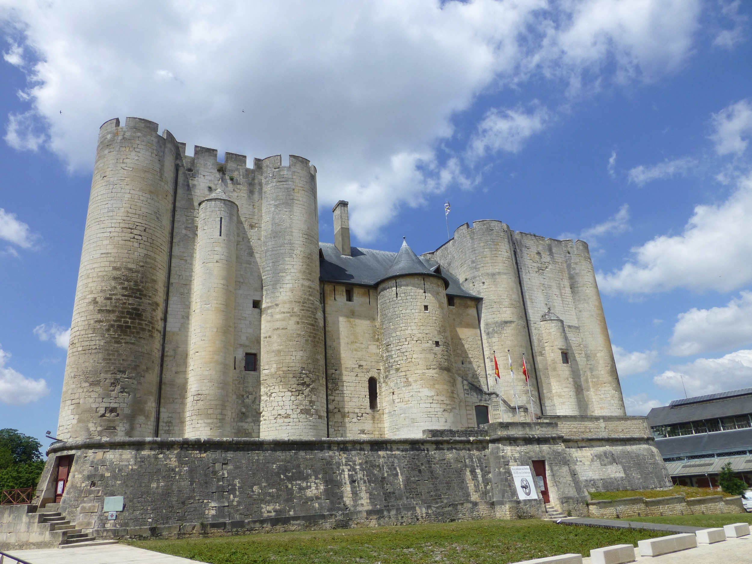 Dungeon keeper à Niort Dungeon keeper à Niort