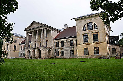 Kolga Manor