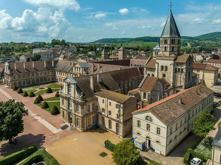 Cluny et le Clunisois : en Bourgogne, côté Sud