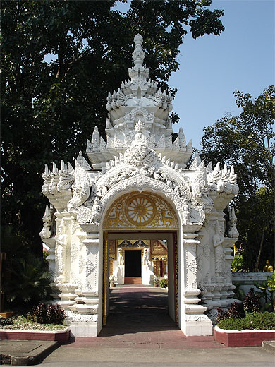 Arc du Wat Phra Singh Arc du Wat Phra Singh