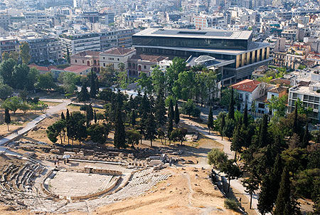 Le théâtre de Dionysos et le musée de L'Acropole