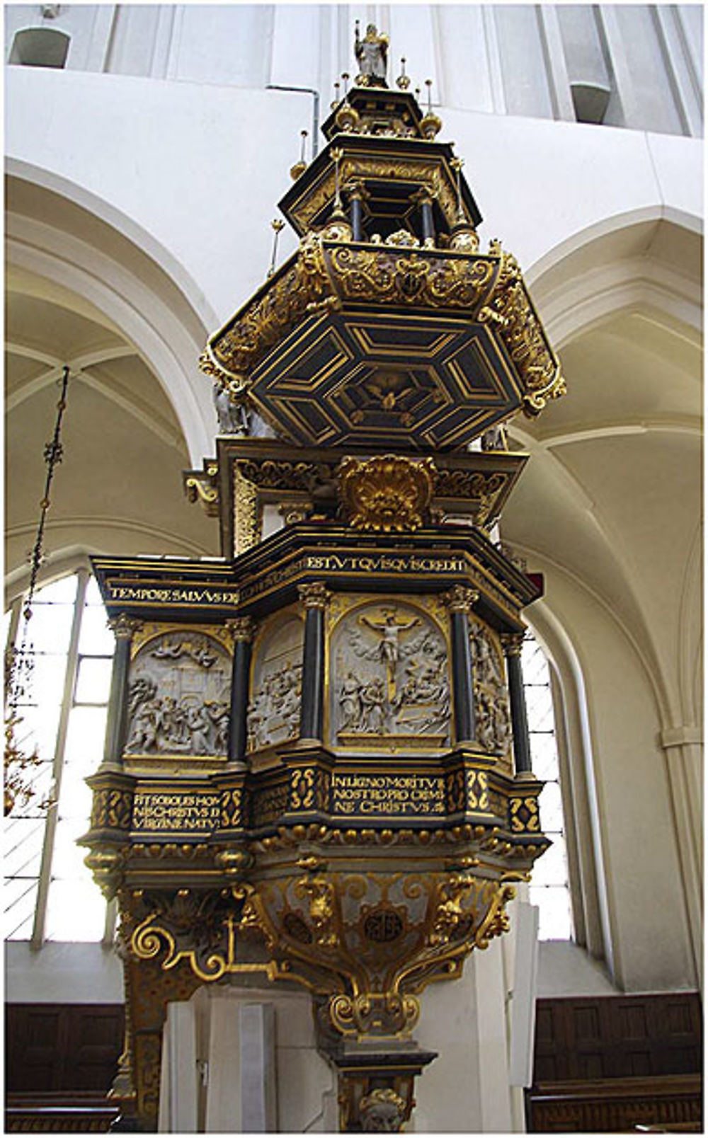 La chaire de la &quot;Sant Petri Kyrka&quot;