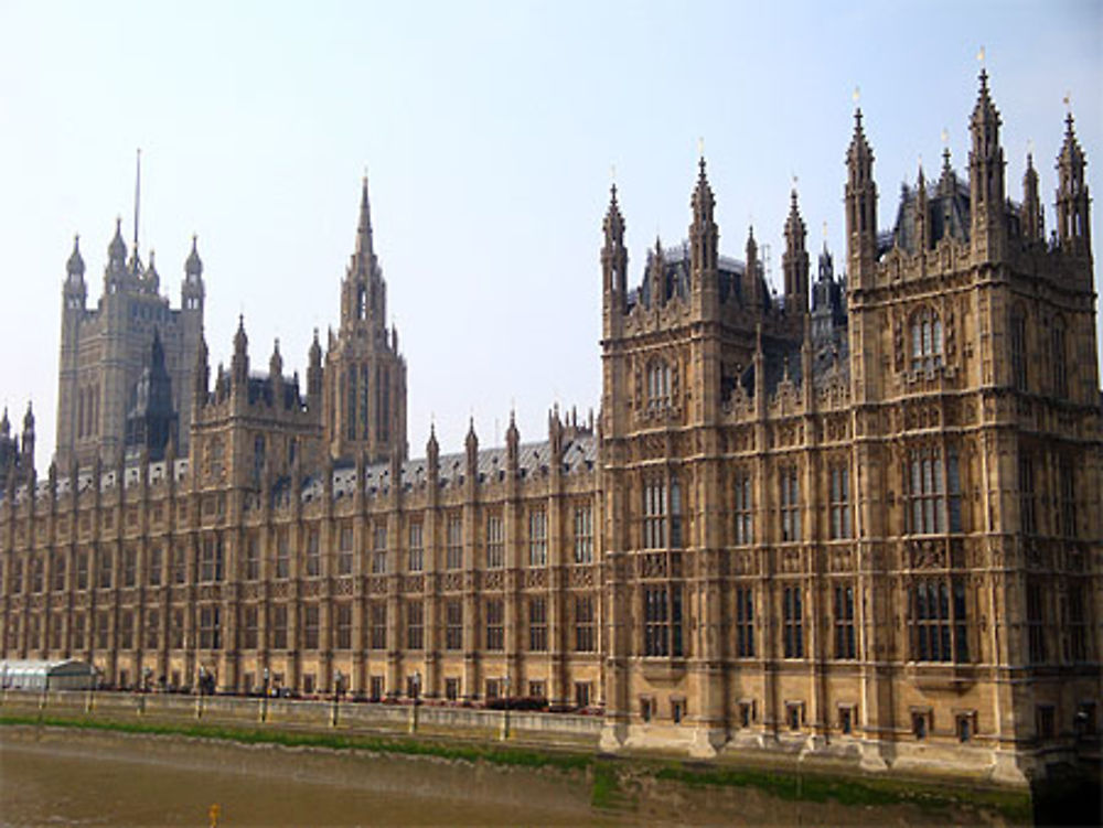 Le Parlement