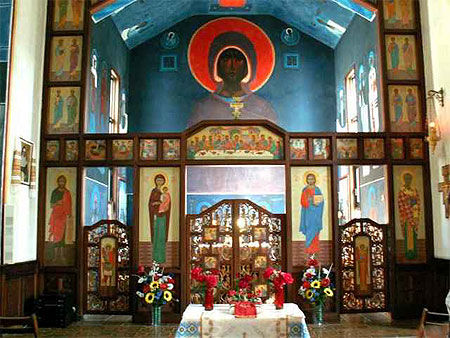 Lourdes - intérieur de la Chapelle Ukrainienne de Lourdes