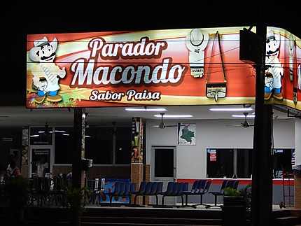 Restaurant "Macondo"
