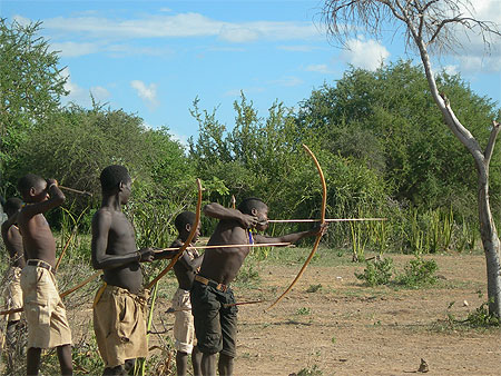 Hadzabes (bushmen) Hadzabes (bushmen)