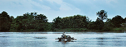 Bac sur le Mekong
