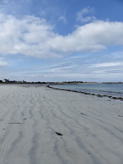 Une plage à perte de vue à Santec