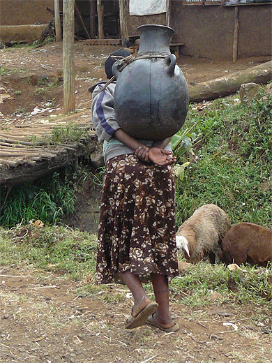 Porteuse d'eau Porteuse d'eau