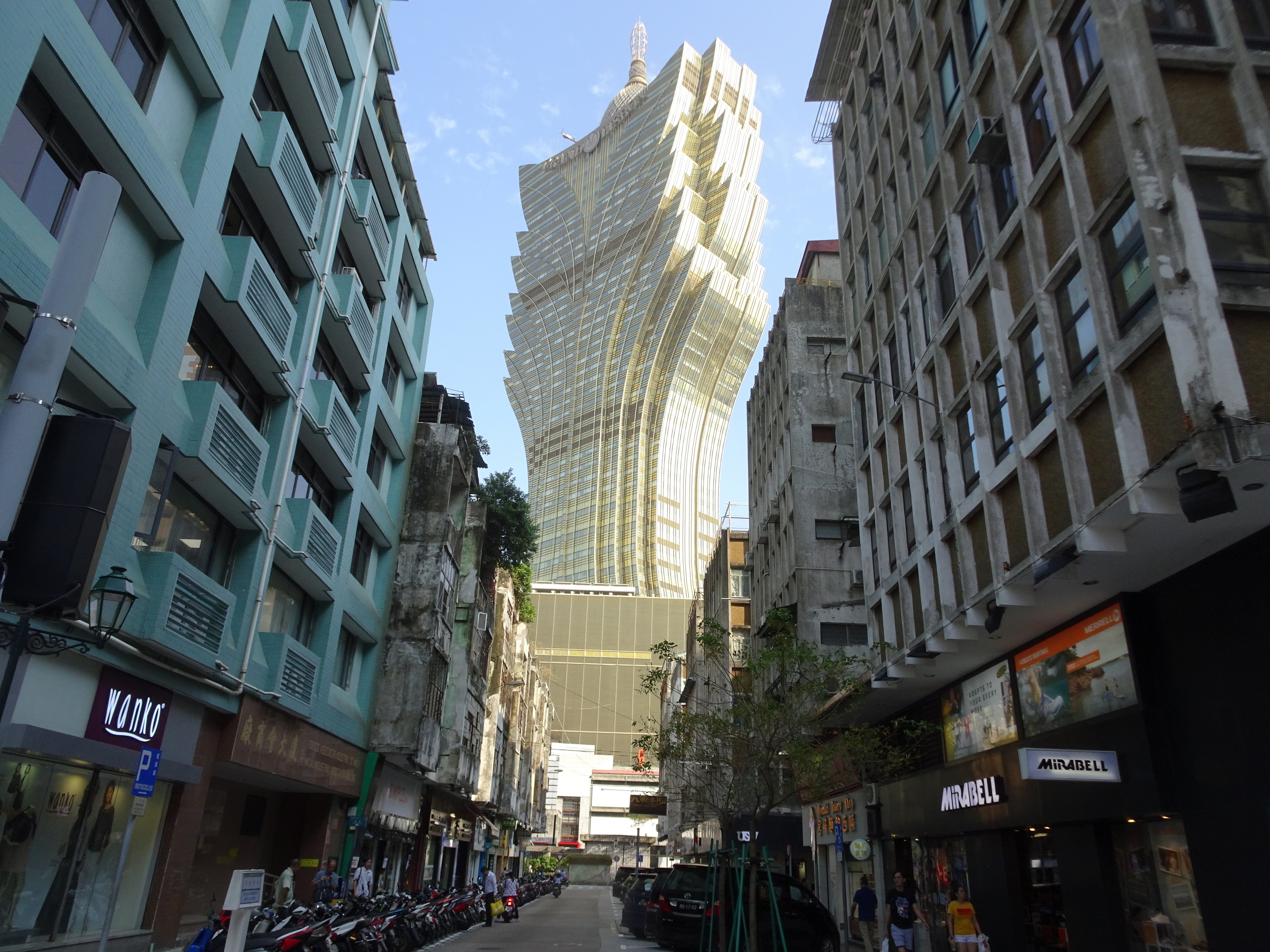 Gold dreams, Macao Gold dreams, Macao