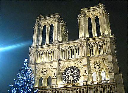 Notre-Dame à Noël 2011