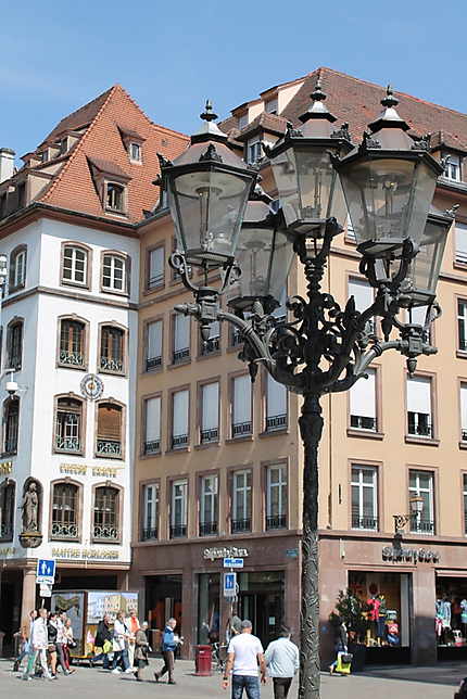 Beaux bâtiments de la place Gutenberg