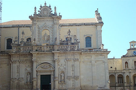 La façade de la Piazza del Duomo