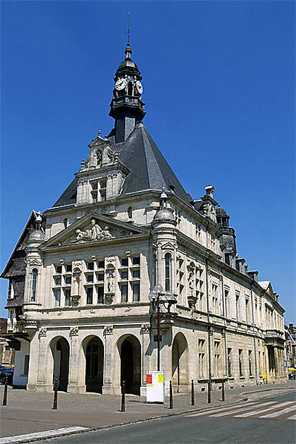 Hôtel de ville, Péronne