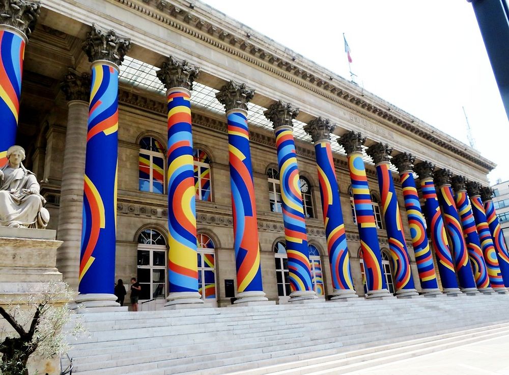 Art street (Léa Degez) au Palais Brongniart