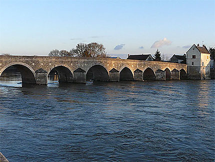 Montrichard, le vieux pont