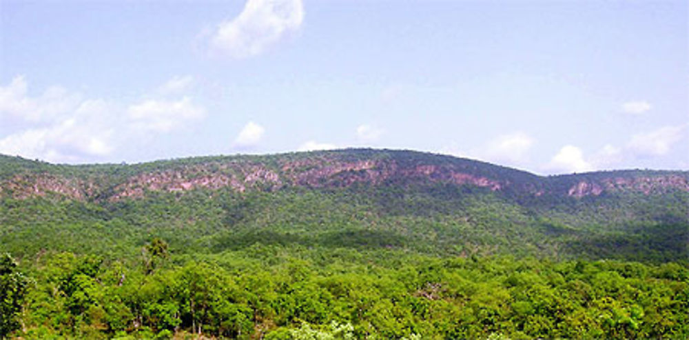 Chaine de montagnes dans le nord du Bénin