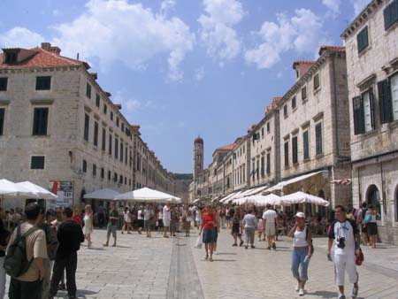 Rue principale de Dubrovnik Rue principale de Dubrovnik