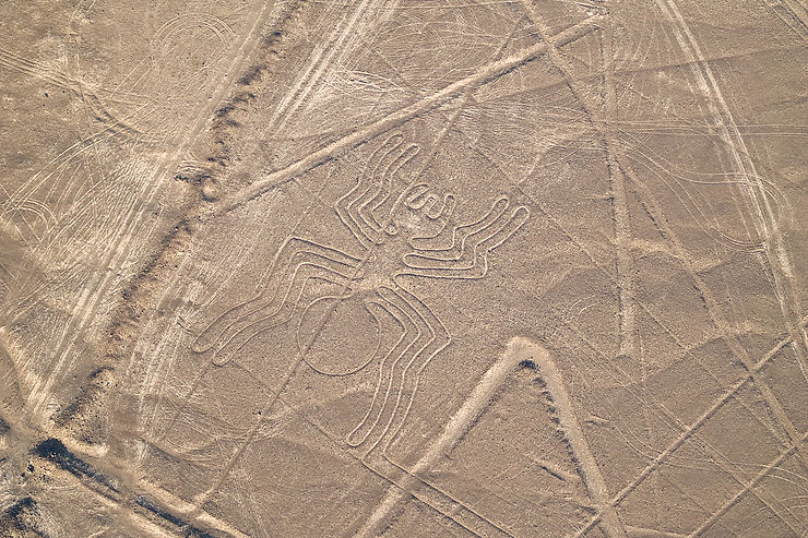 Géoglyphes ou lignes de Nazca (Pérou)