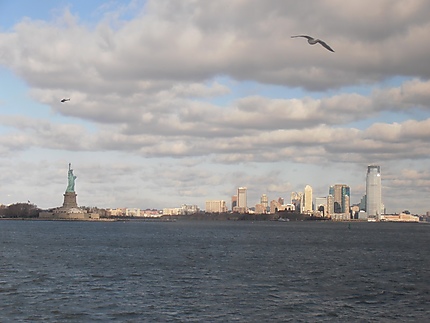 Vue sur la Statue de la Liberté et Manhattan