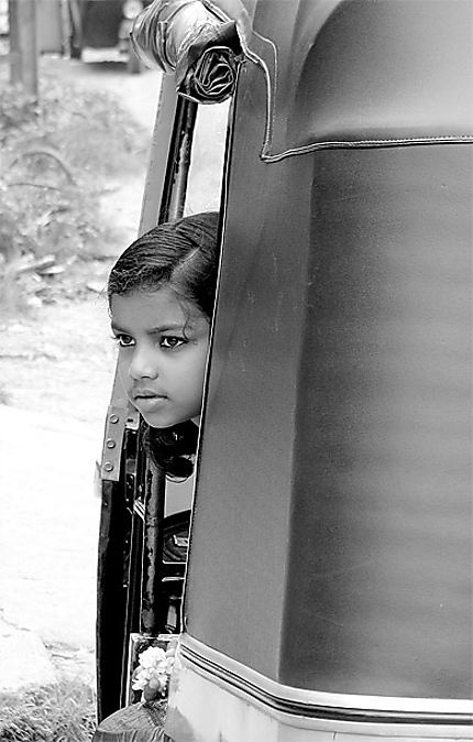 La petite fille & le rickshaw