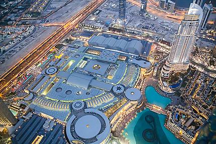 Vue depuis le Burj Khalifa sur le Dubaï Mall