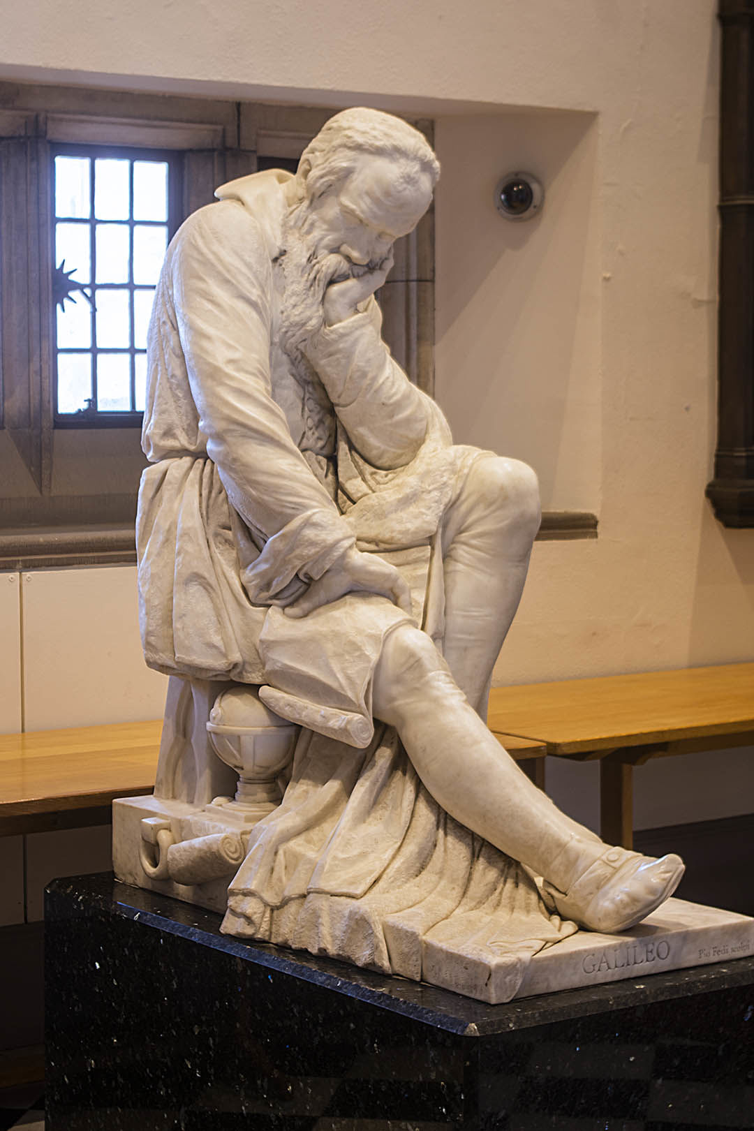 La statue de Galilée