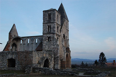 Eglise romane du XIII eme siecle