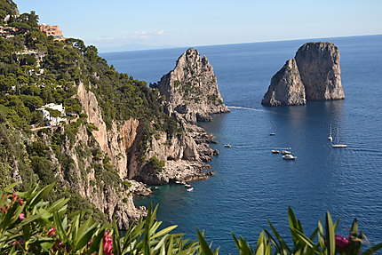 Les Faraglioni di Capri