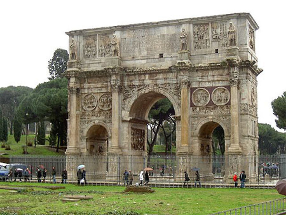 L'arc de triomphe de Constantin