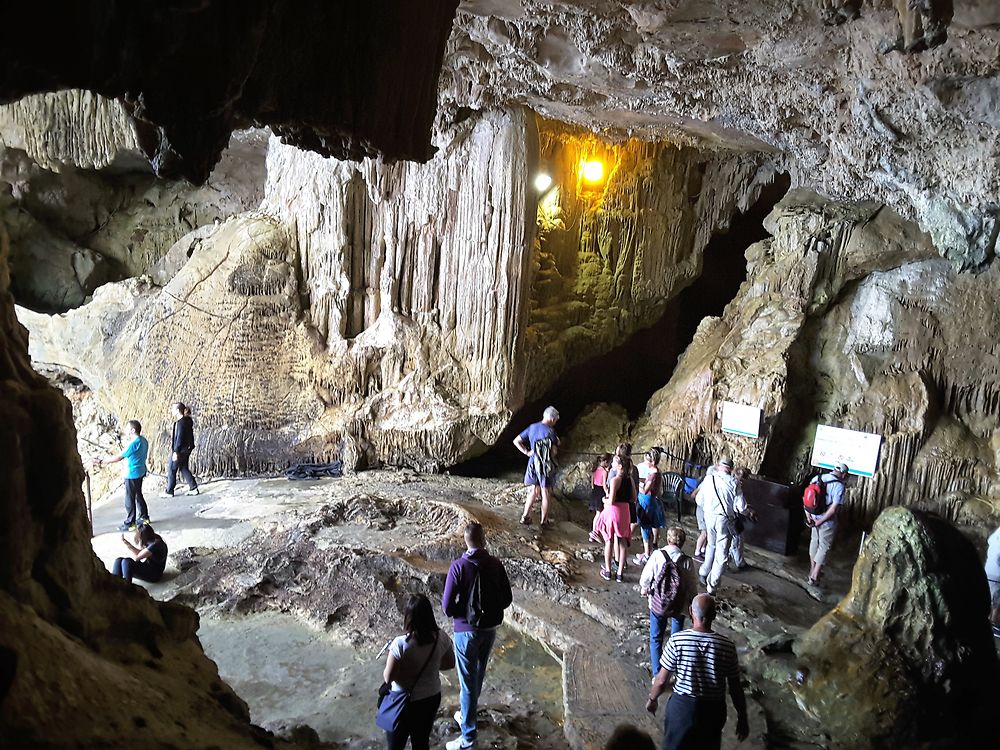 Grotte de Neptune au "Capo Caccia"