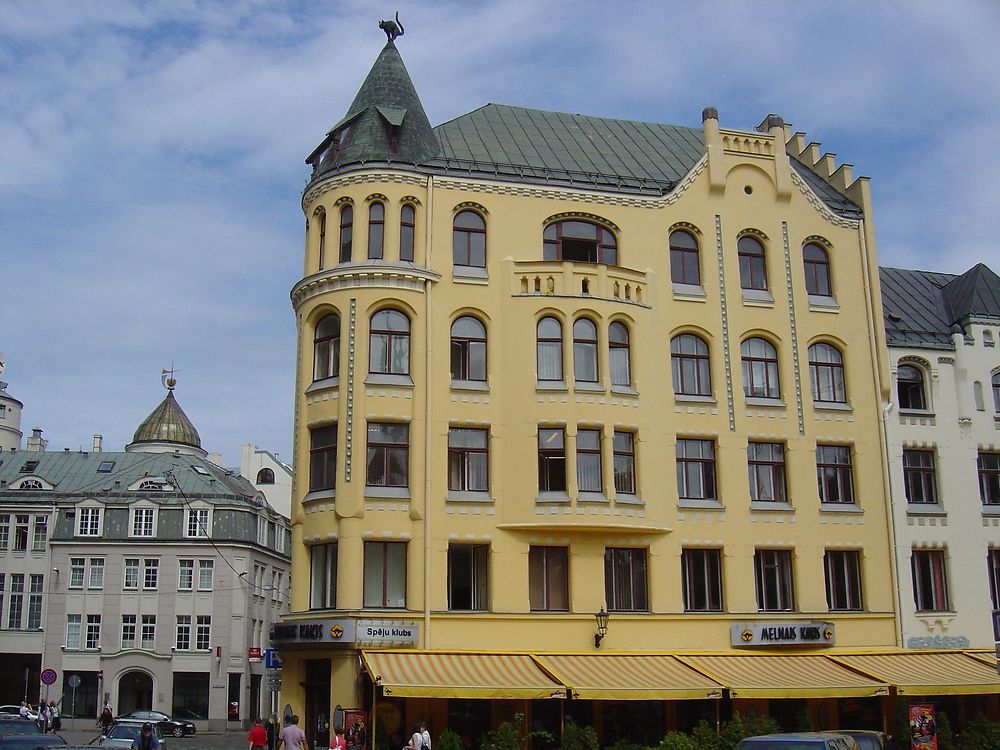 Riga : bâtiment des chats