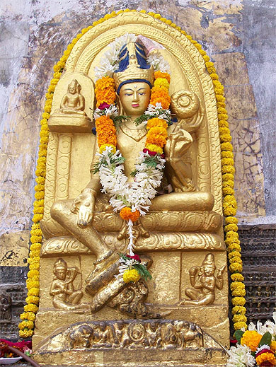 Statue Statue