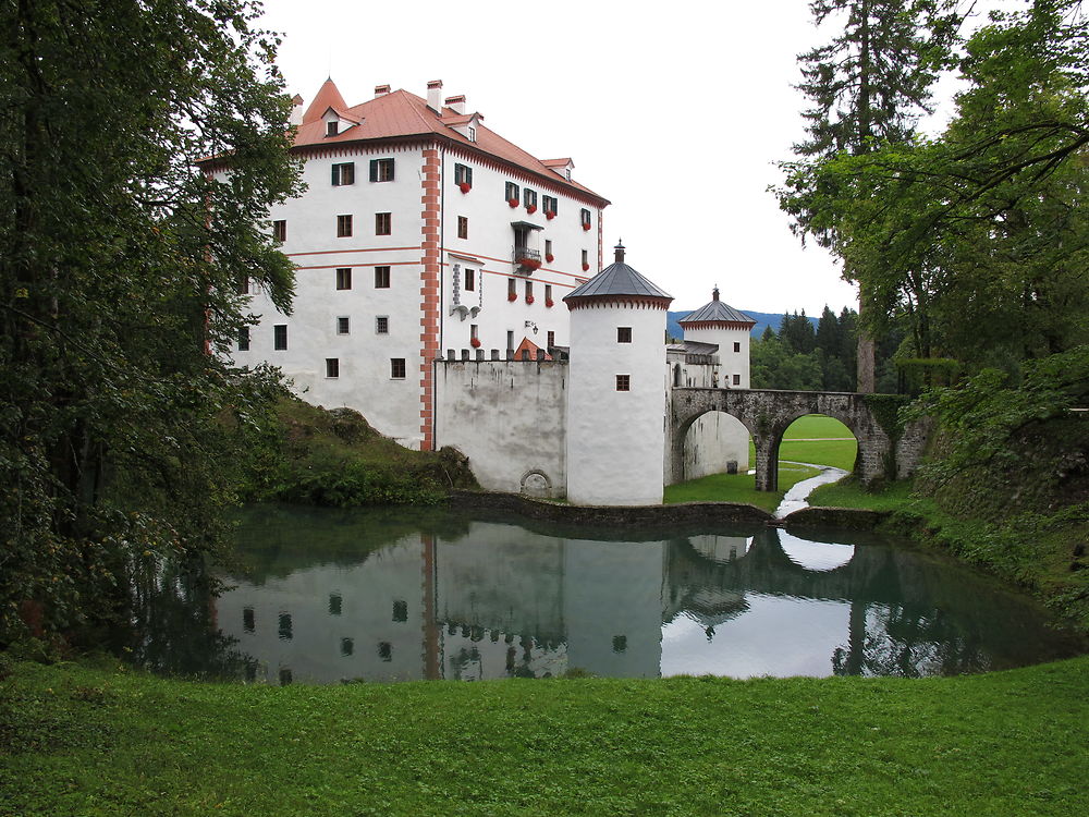 Château Snežnik