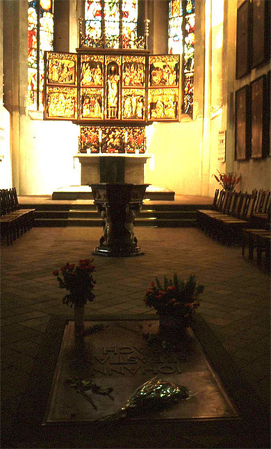 La tombe de Jean-Sébastien Bach La tombe de Jean-Sébastien Bach