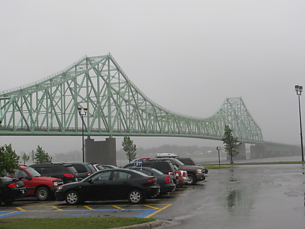 Pont entre le Québec-Nouveau-Brunswick
