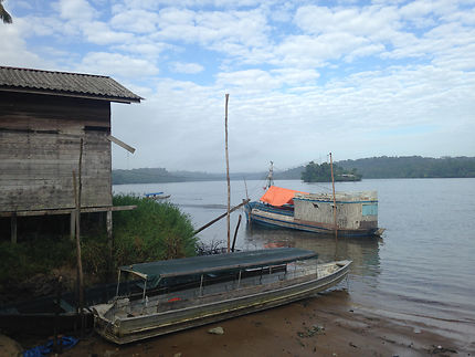 Taxis flottants sur le fleuve Oyapock