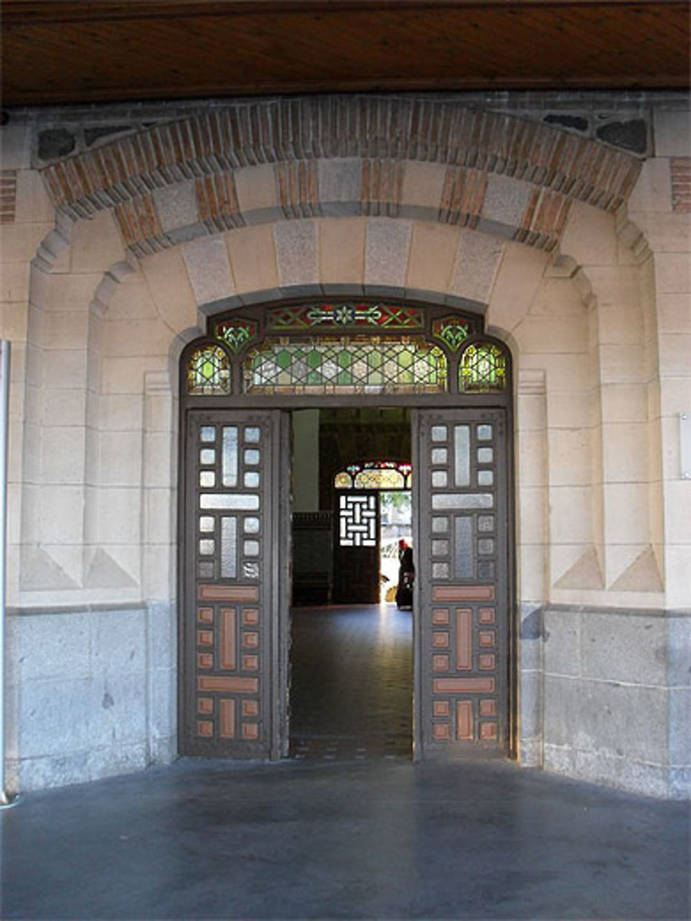 Porte de la gare