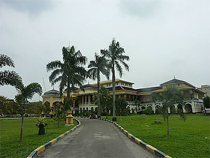 Istana Maimun (le palais Maimun)