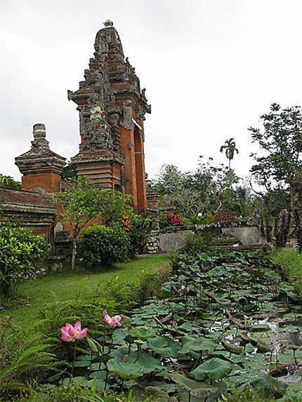 Temple Pura Taman Ayun
