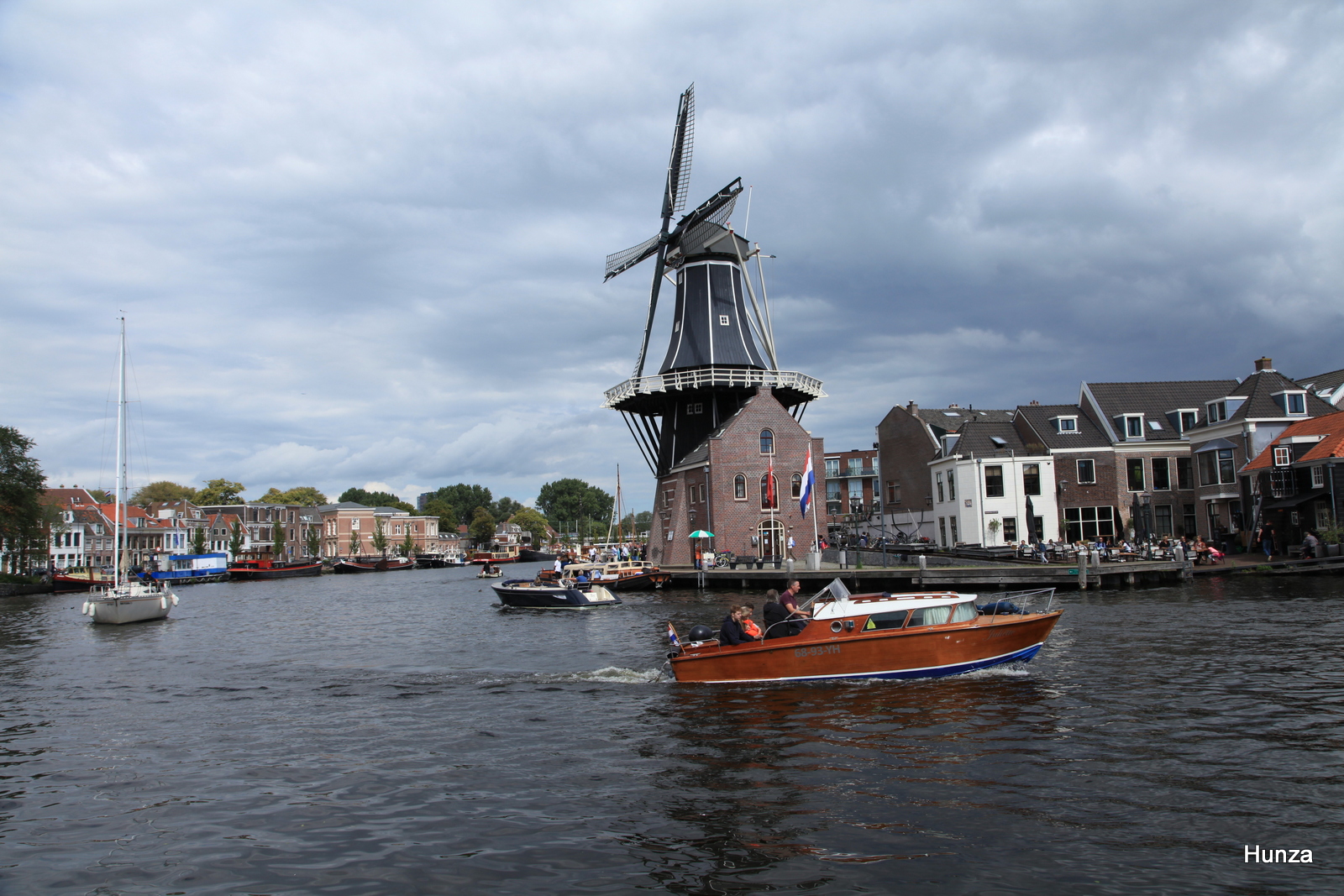 Le moulin de Adriaan à Haarlem Le moulin de Adriaan à Haarlem