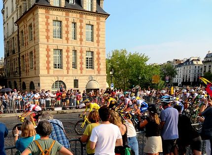 Arrivée du Tour de France 2020 à Paris