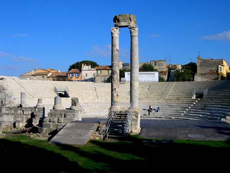 Arles Arles