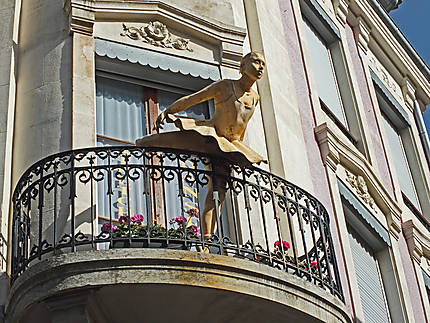 Danseuse au balcon