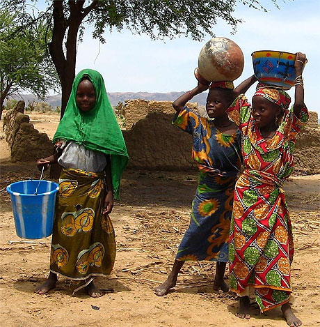 Jeunes filles du Nord du Cameroun