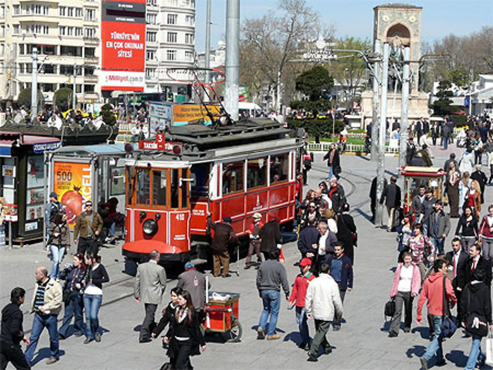 Tramway - Place Taksim 