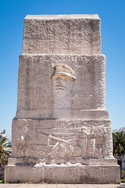 Alger - Monument aux Martyrs, Guerre d'Algérie