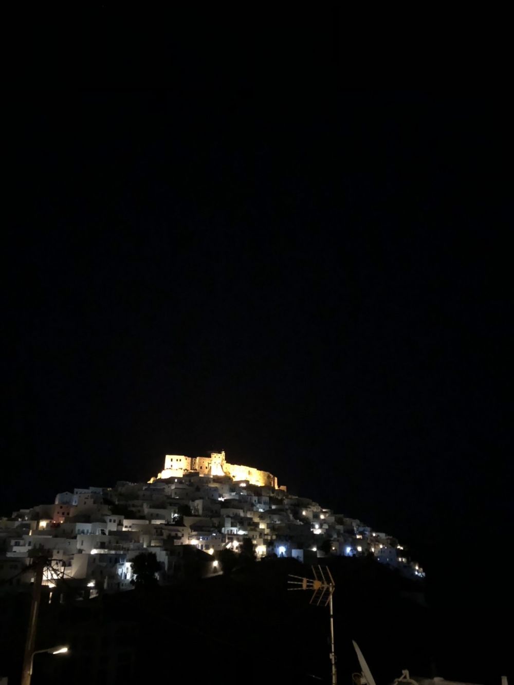 Lumières de la nuit à Astypalaia, Chora